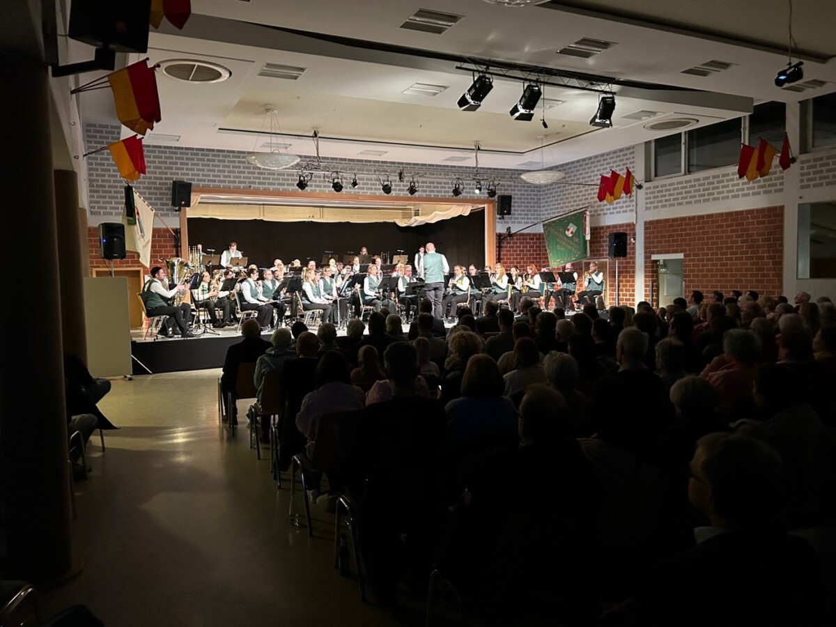 Bild 1: Schützenkapelle Neuenbeken beim Frühjahrskonzert 2026